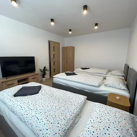 So Sukromnym Parkingom * Michalovce