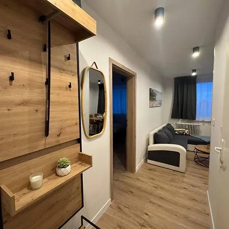 Apartmán So Sukromnym Parkingom *